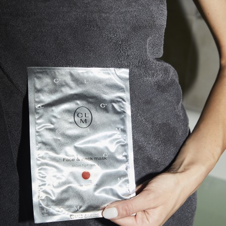 CLM MOISTURIZING FACIAL TREATMENT