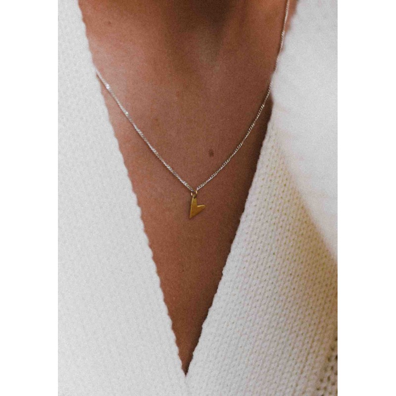 No More LOVE NECKLACE GOLD No More LOVE NECKLACE GOLD