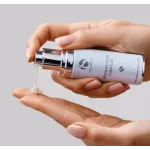 iS Clinical BRIGHTENING COMPLEX