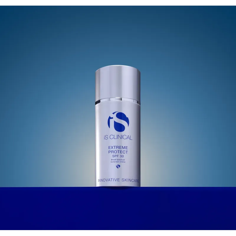 iS Clinical EXTREME PROTECT SPF 30