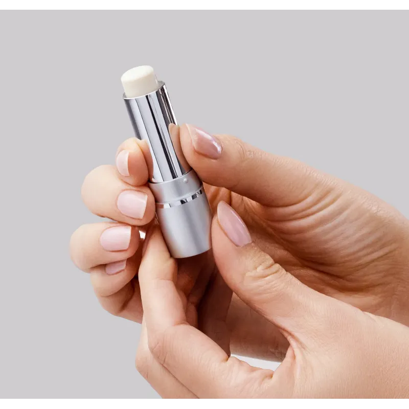 iS Clinical LIPPROTECT SPF 35